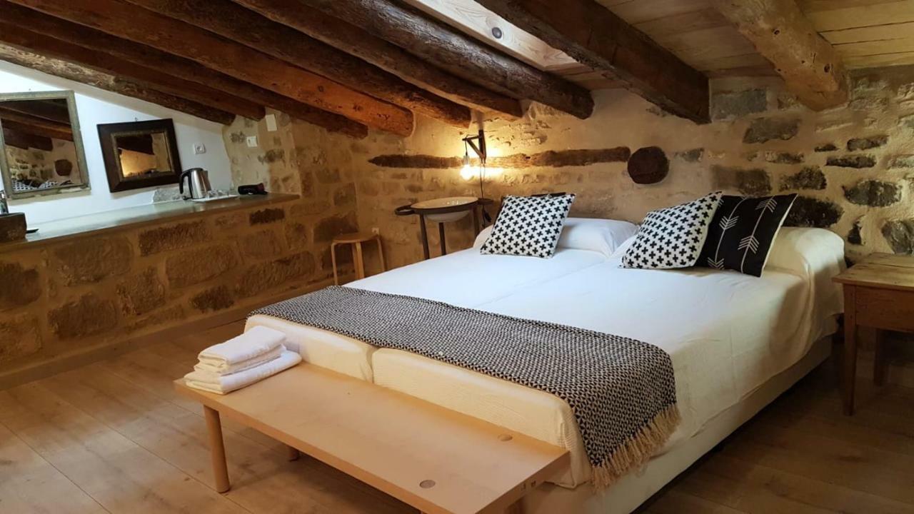 Lastias Valderrobres Eksteriør bilde