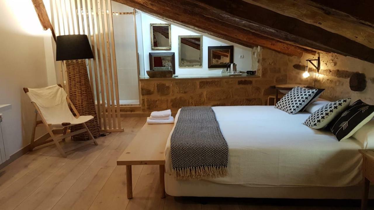 Lastias Valderrobres Eksteriør bilde