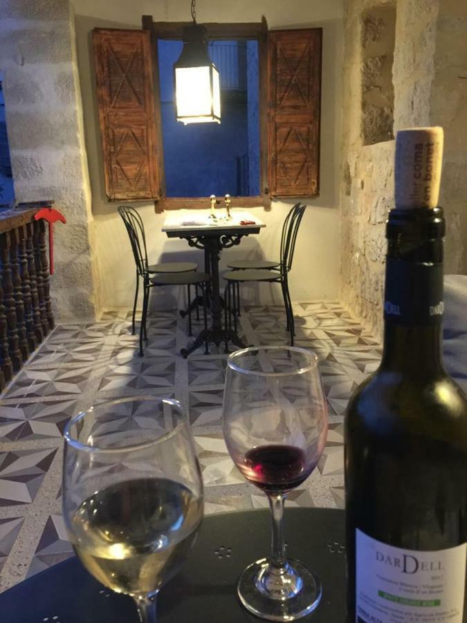 Lastias Valderrobres Eksteriør bilde